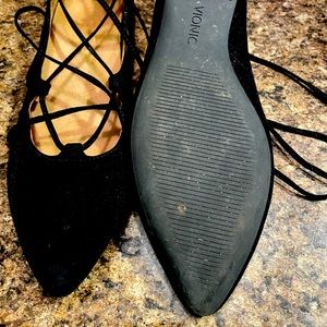 Vionic. Size 8.5. Barely worn!